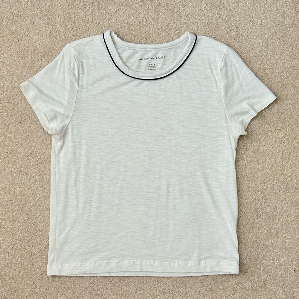 🌸$6🌸 American Eagle  T Shirt